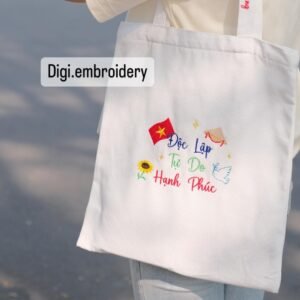 Vietnamese National Motto Embroidered Tote Bag With Name On Strap, Bringing Vietnam Everywhere, Zippered Tote Bag, Personalized Gift, Vietnamese Souvenir